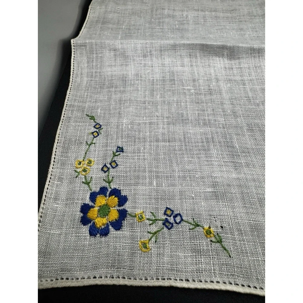 Vintage Blue And Yellow Flower Embroidered‎ Handkerchief